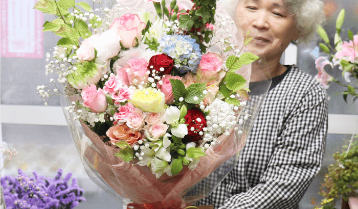 退職する女性に贈る花束