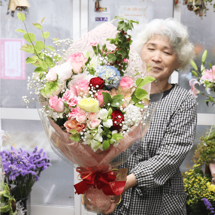 退職する女性に贈る花束